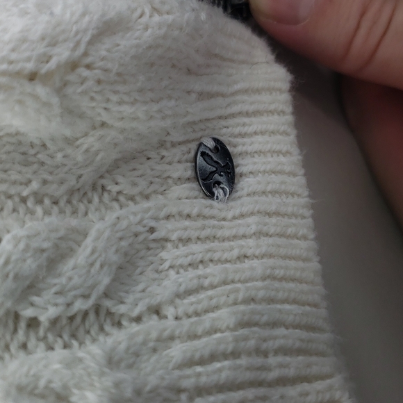 Womens Sweater Bundle - Picture 8 of 15